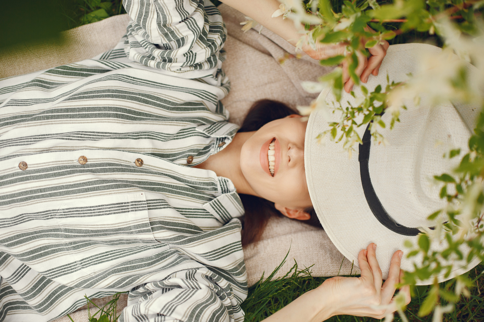 How To Find The Joy Of Hygge In Summertime