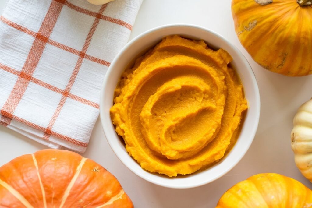 How to Make Pumpkin Purée from Scratch – Easy, Fresh & Freezer-Friendly