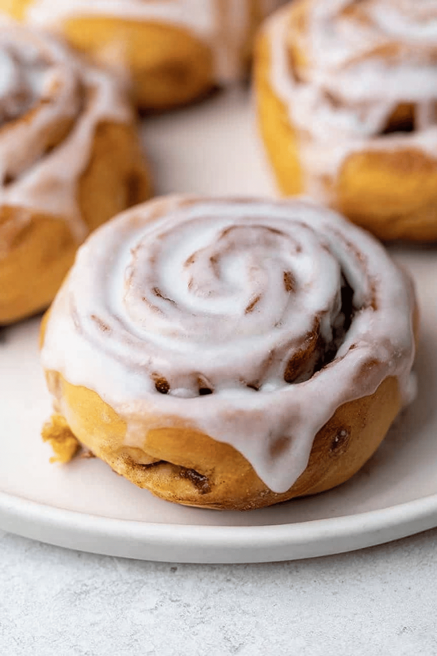 Quick 6-Minute Air Fryer Cinnamon Rolls