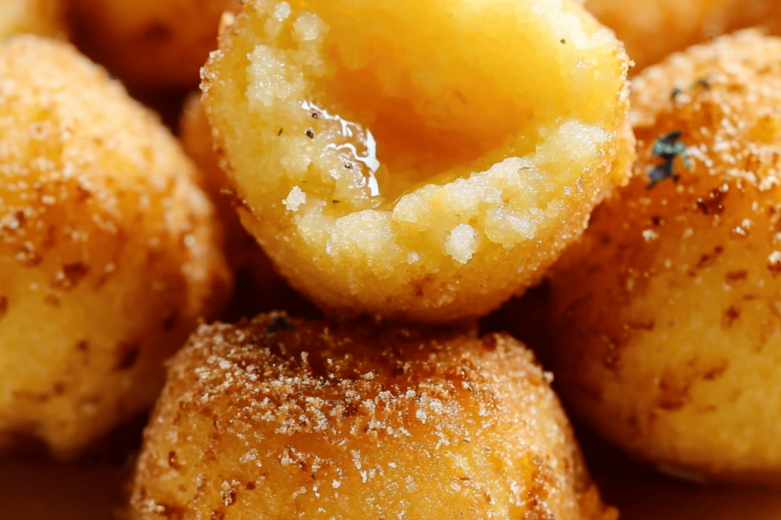 Honey Butter Cornbread Poppers