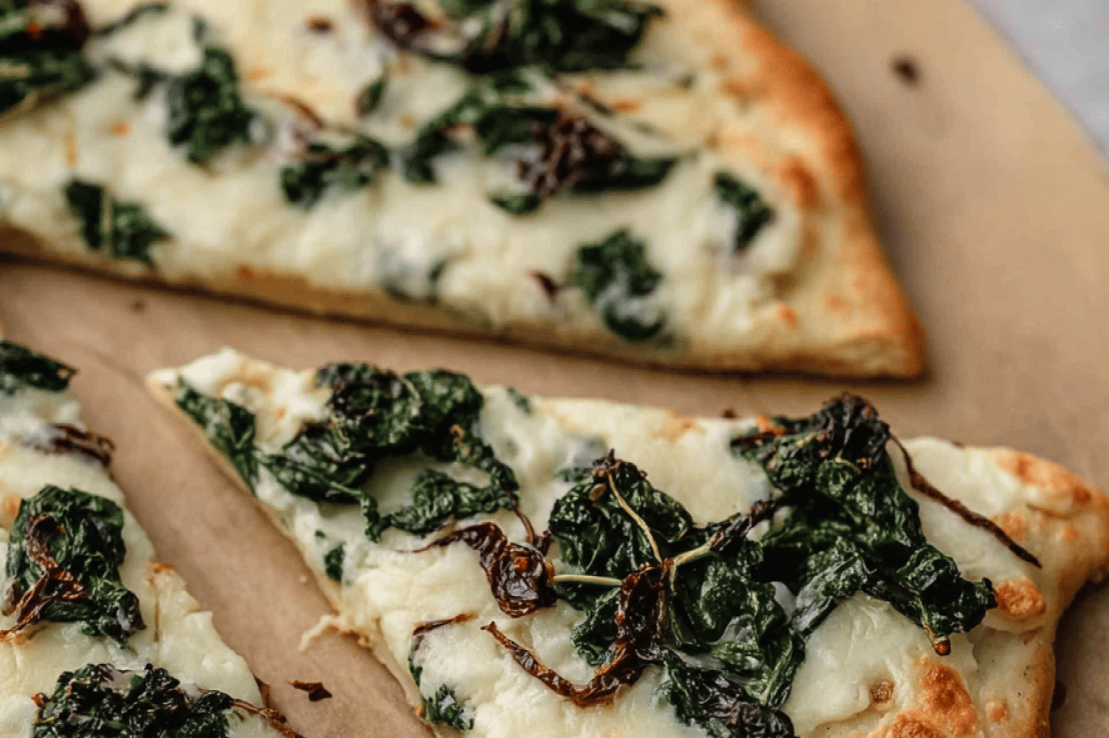Quick Spinach White Sauce Pizza in 30 Minutes