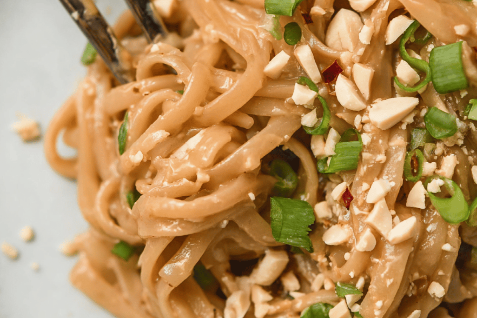 Quick Thai Peanut Noodles for Busy Nights
