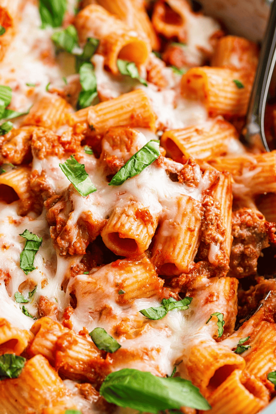 Cheesy Baked Rigatoni with Meat Sauce