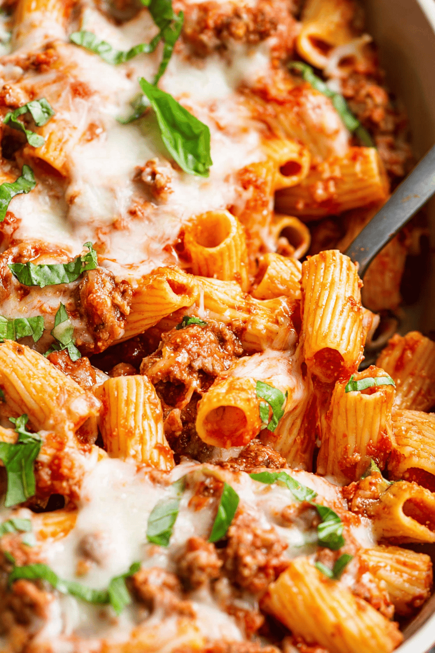 Cheesy Baked Rigatoni with Meat Sauce