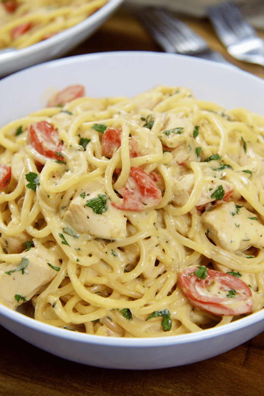 Creamy Cheesy Chicken Spaghetti Dinner