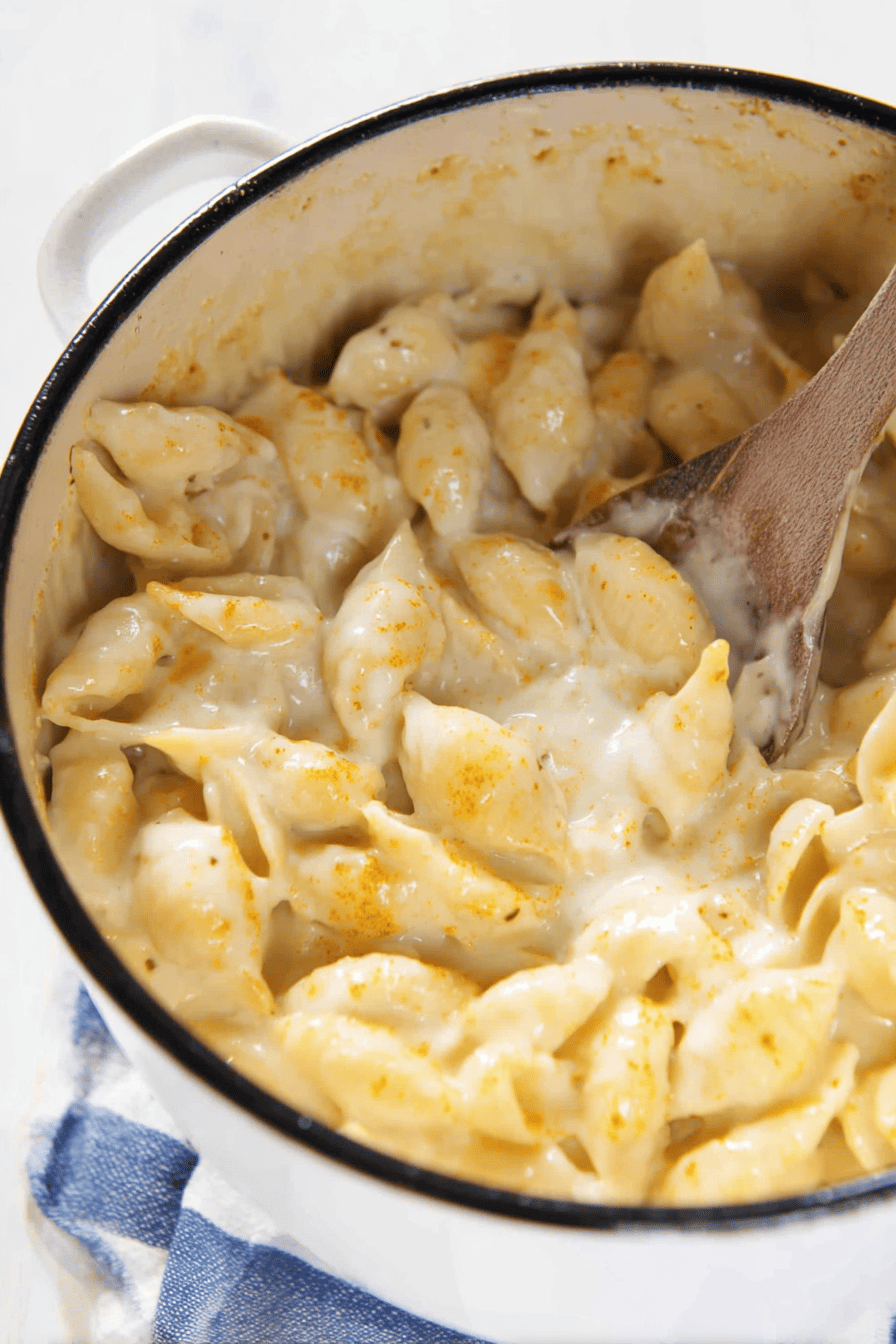 Creamy Stovetop Panera White Cheddar Mac and Cheese