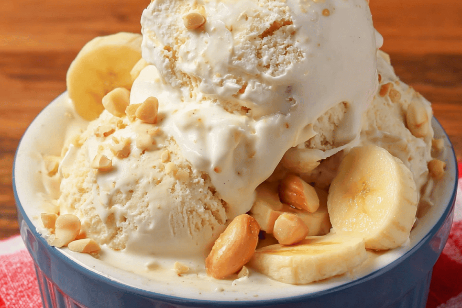 Banana Pudding Cookie Cream Ice Cream