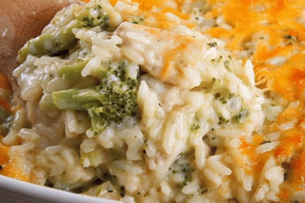 Cheesy Chicken Broccoli Rice Casserole