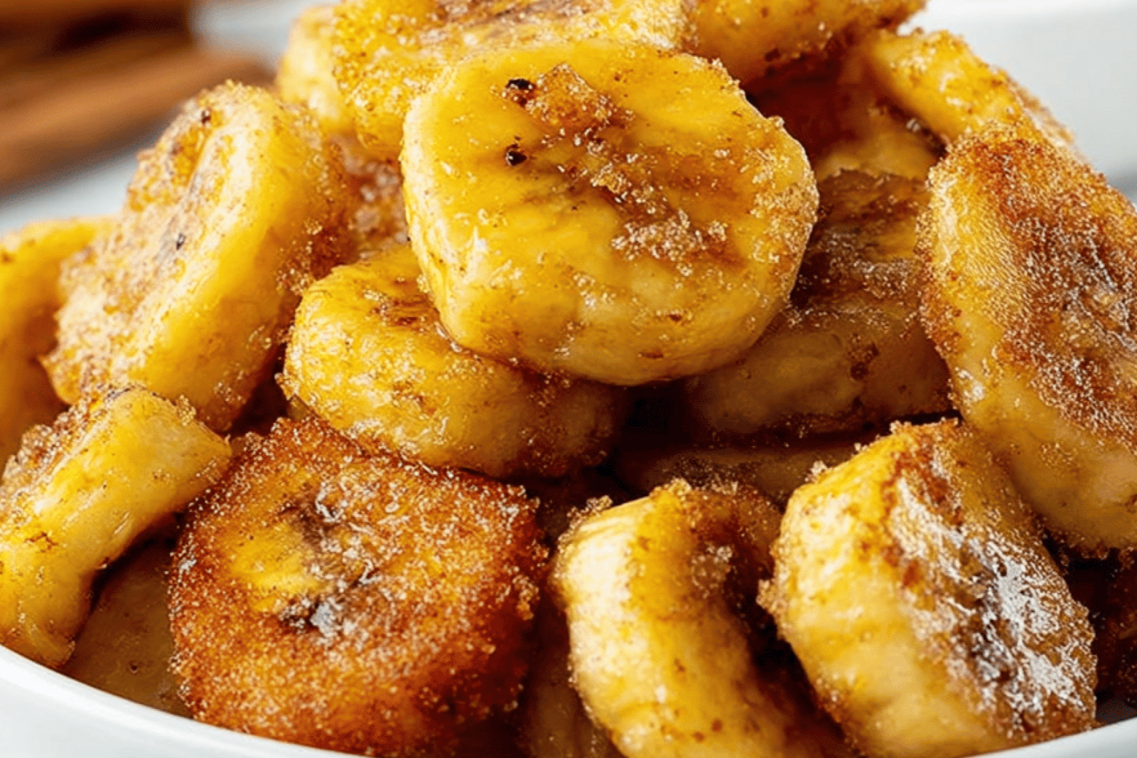 Cinnamon Honey Glazed Fried Bananas