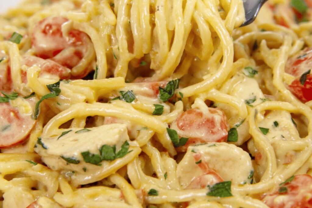Creamy Cheesy Chicken Spaghetti Dinner