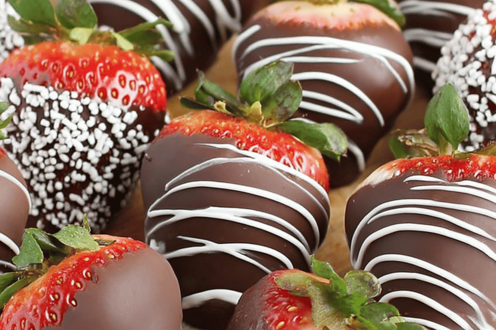 Easy 2-Ingredient Chocolate Strawberries Guide