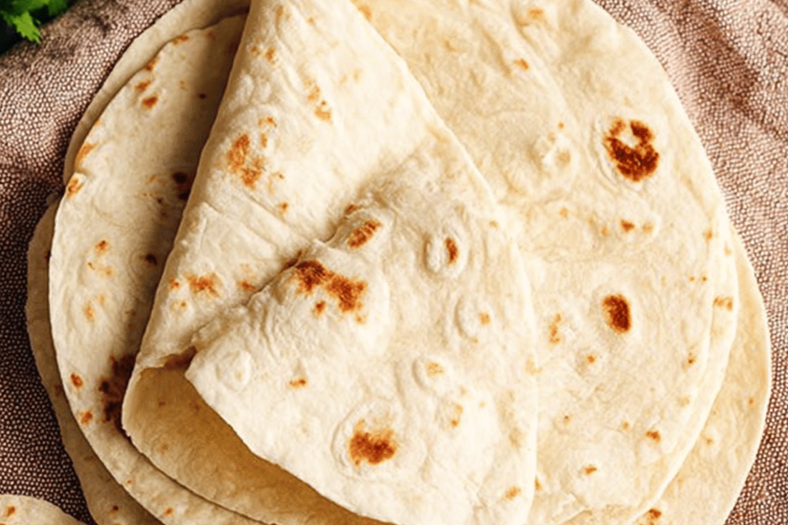 Easy Homemade Flour Tortillas with 5 Ingredients