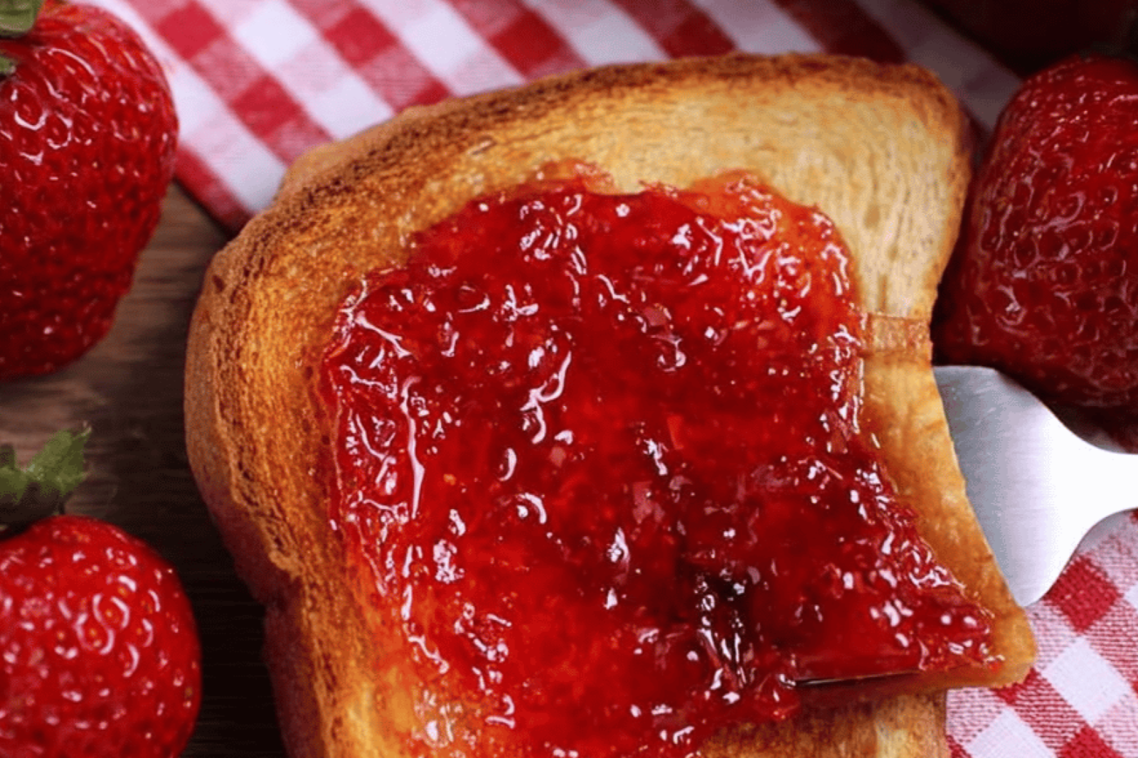 Easy Thick Homemade Strawberry Jam Without Pectin