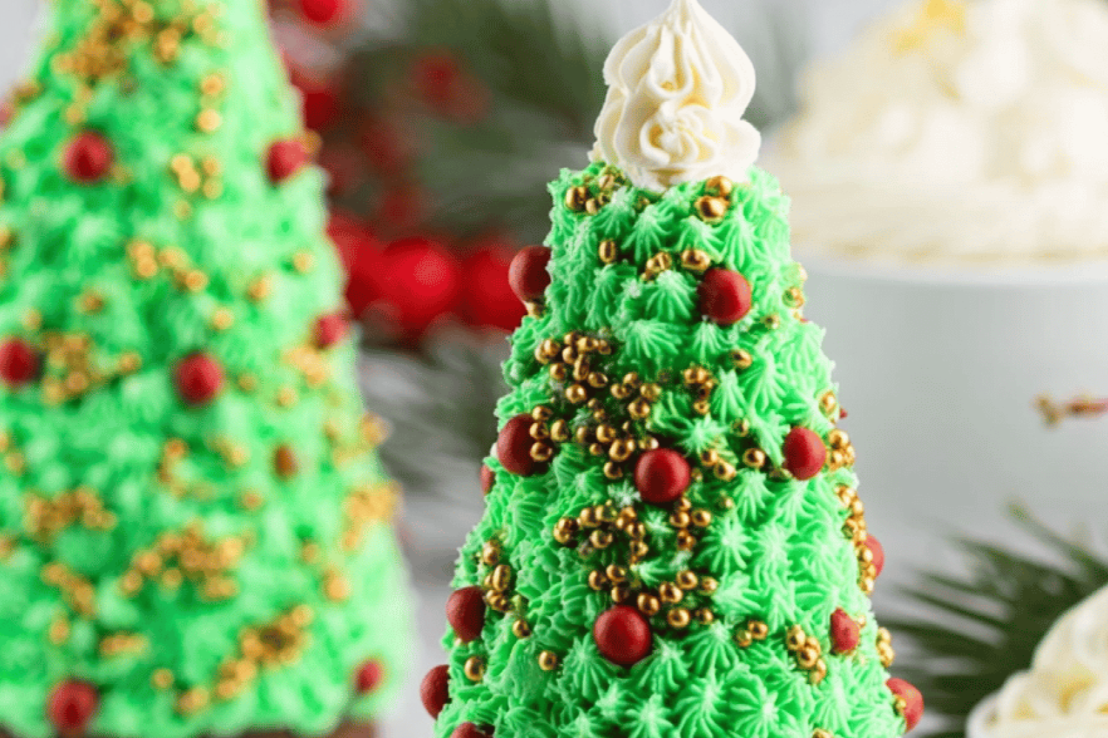 Festive Christmas Tree Cake Cone Treats for Kids