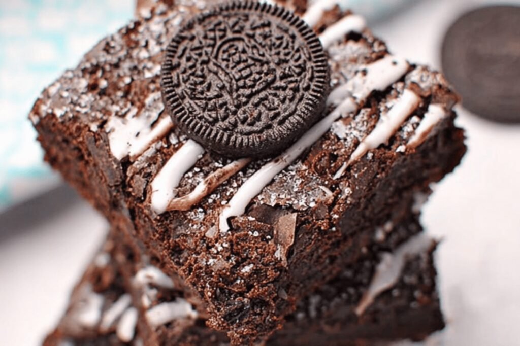 Oreo Brownies with Vanilla Drizzle