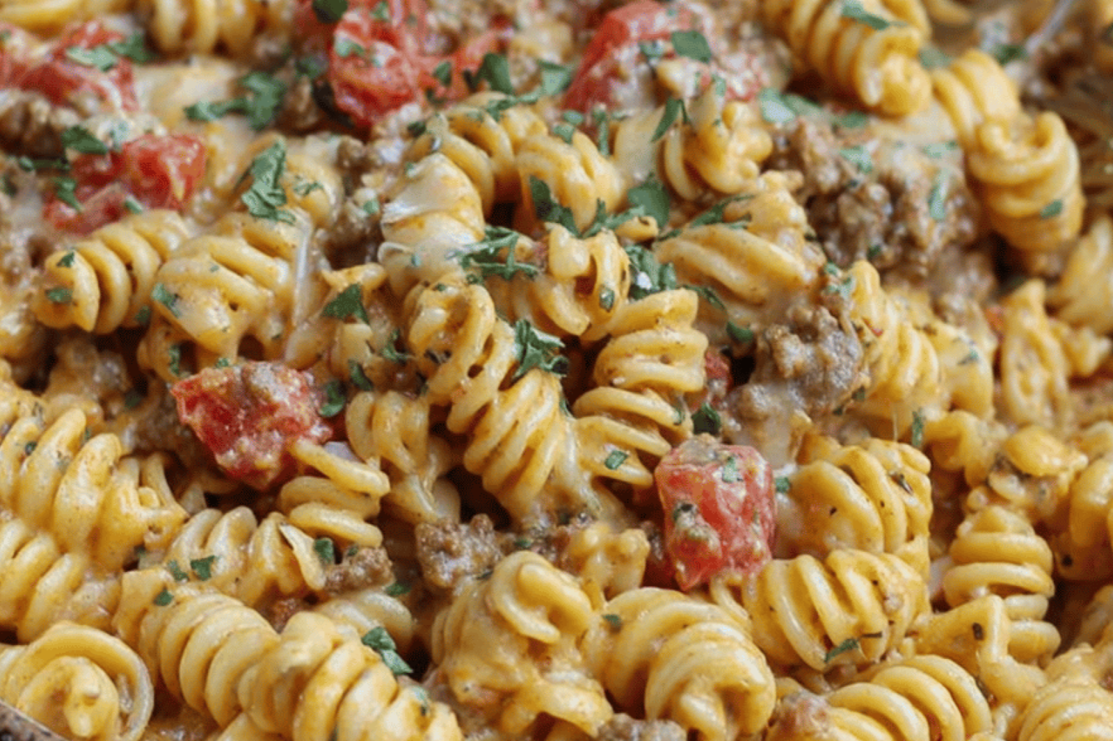 Quick Skillet Queso Pasta Dinner