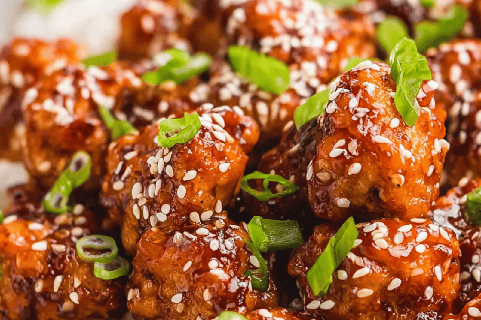 Quick Sweet-Spicy Sesame Chicken Bites