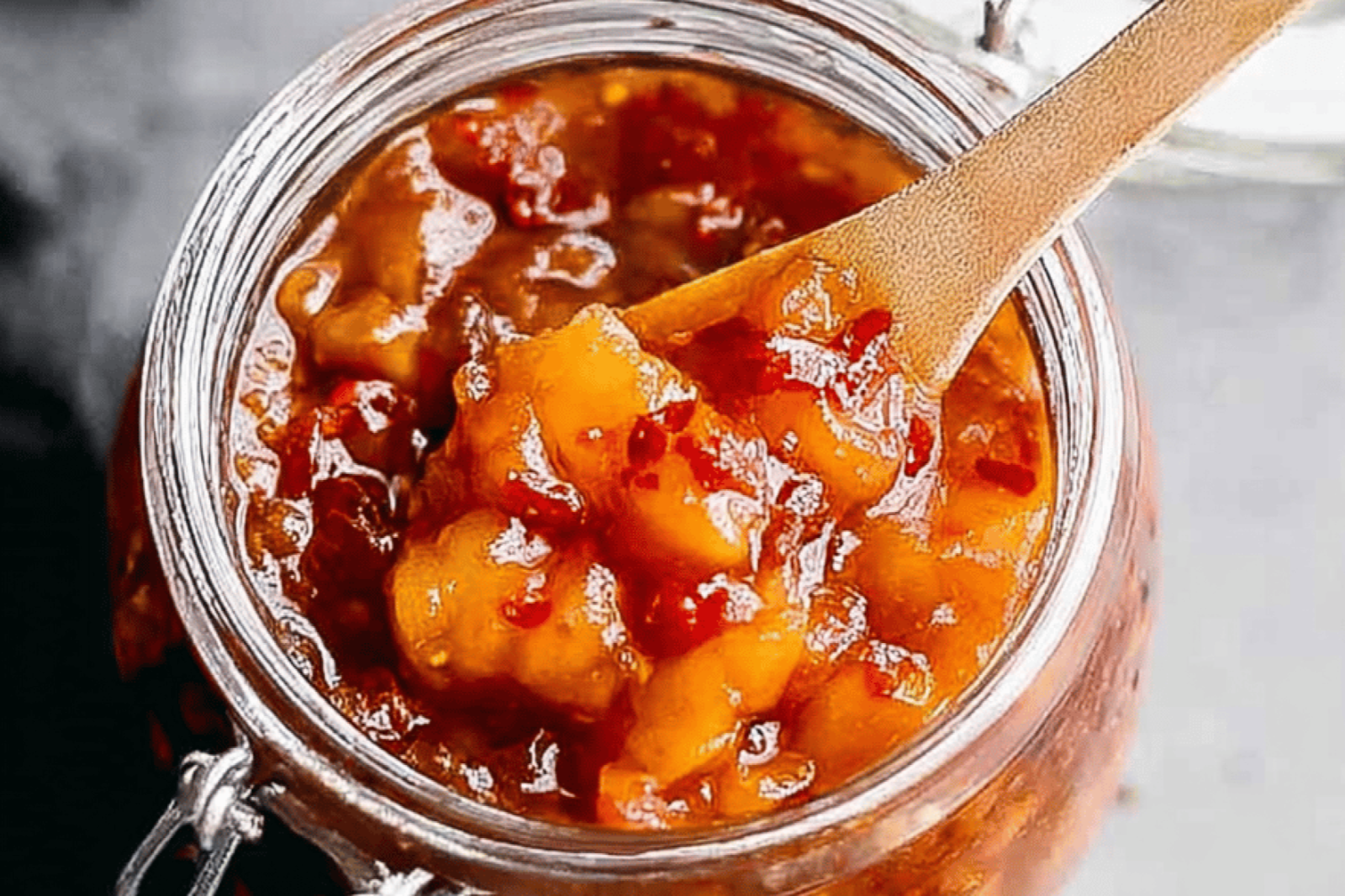 Spiced Fresh Mango Chutney Delight