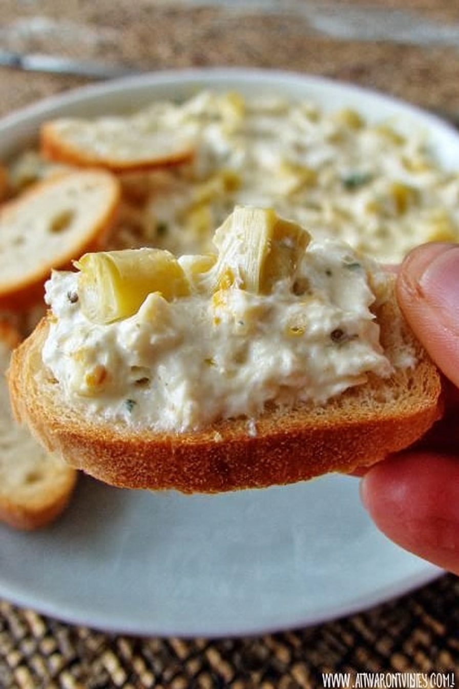 Artichoke Roasted Garlic Dip Recipe