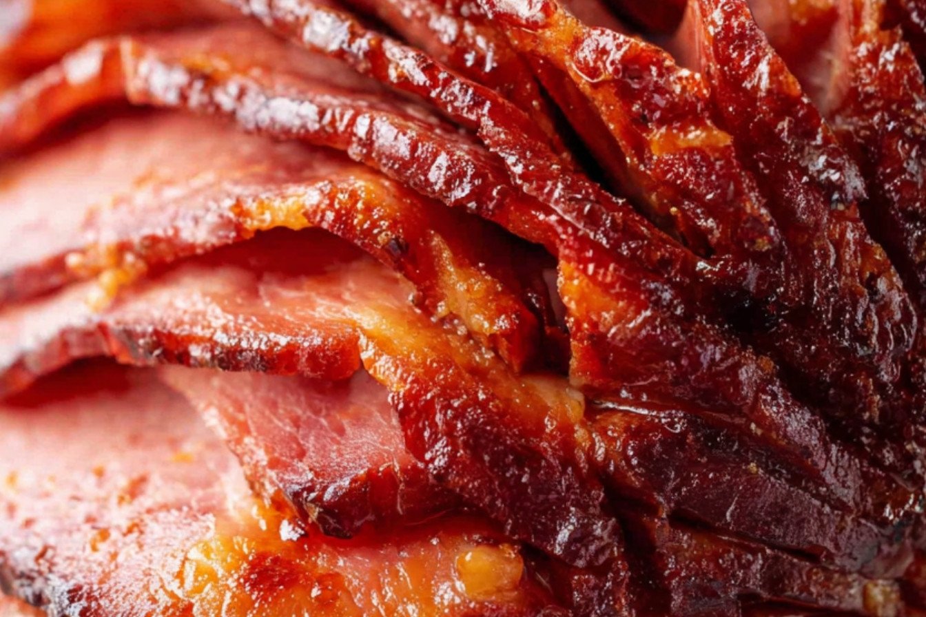 Easy Baked Ham Recipe with 5 Minute Prep